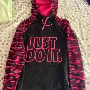 Women’s Medium Nike hoodie!